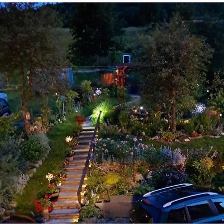 - Lipowa Zywiec Beskidy Bed & Breakfast 3*