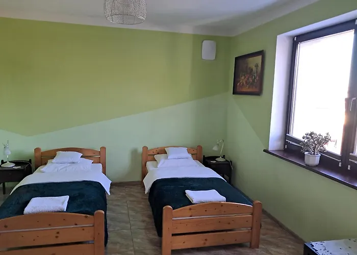 - Lipowa Zywiec Beskidy Bed & Breakfast 3*